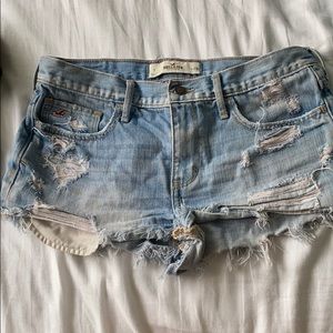Hollister Distressed Short-Shorts